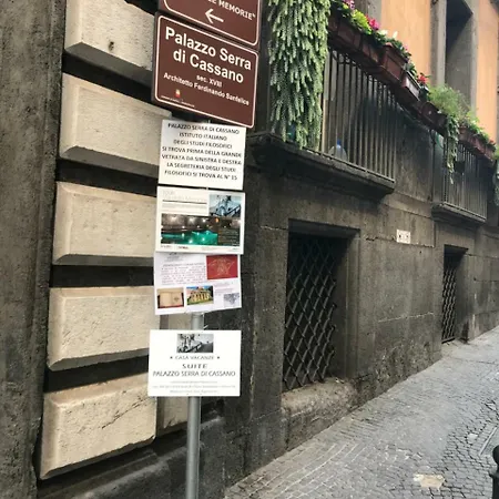 Palazzo Serra Di Cassano