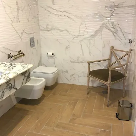 Palazzo Serra Di Cassano Holiday home Naples